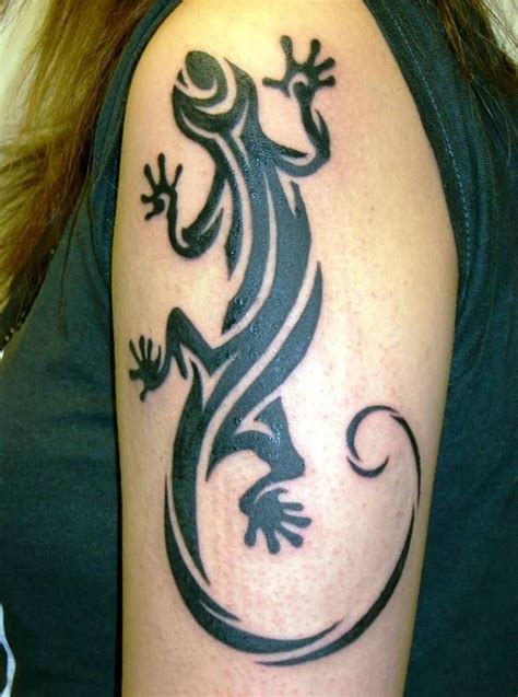 lizard tattoo|30 Lizard Tattoos: From Tribal Traditions to。